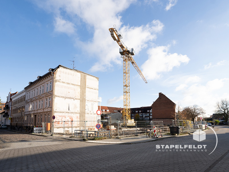 Bauunternehmen für privaten Wohnbau in Hamburg Bergedorf | Stapelfeldt Bauunternehmung Geesthacht | Neubau Mehrfamilienhaus Wohnungsbau Rohbau Baustelle Bauunternehmer