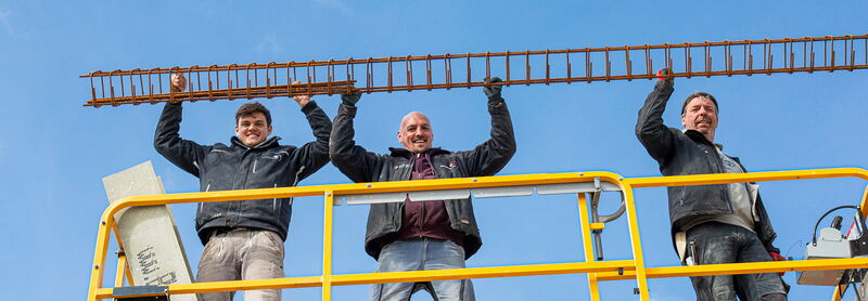 AktueIles Industriebau Bauunternehmen Neubau Besicherungsheizwerk Heizwerk Kesselhaus Fernwämeversorgung Fernwäme Stapelfeld Siek Rohbauarbeiten Maurerarbeiten Stahlbetonarbeiten Verblendmauerwerk Rohbau Stapelfeldt Bauunternehmung Geesthacht Hamburg