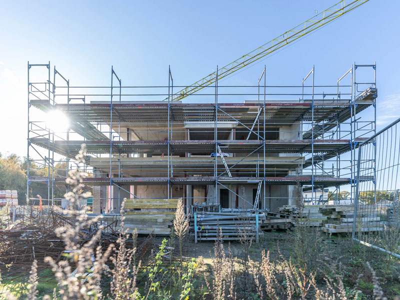 Bauunternehmen Lüneburg - inhabergeführte Baufirma - für Bauvorhaben in der Stadt und dem Landkreis Lüneburg  & Umgebung - Bauprojekt / Referenz Neubau im Kreis Lüneburg - exklusiver, ausgefallener, individueller Bau eines Einfamilienhauses