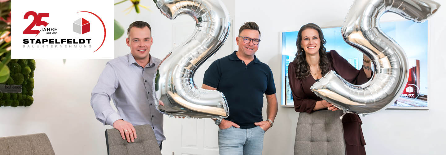 Team der Stapelfeldt Bauunternehmung am Firmensitz in Geesthacht