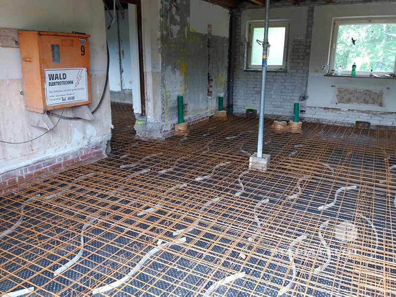 Sanierung Sanierungsmaßnahmen Umbau Umbaumaßnahmen Wohnatelier Vierlande Holzfassade Mauerfassade Horizontalsperre Fundament Abbrucharbeiten Mauerwerk Sohlenplatte Bauunternehmen Stapelfeldt Bauunternehmung Hamburg Kirchwerder