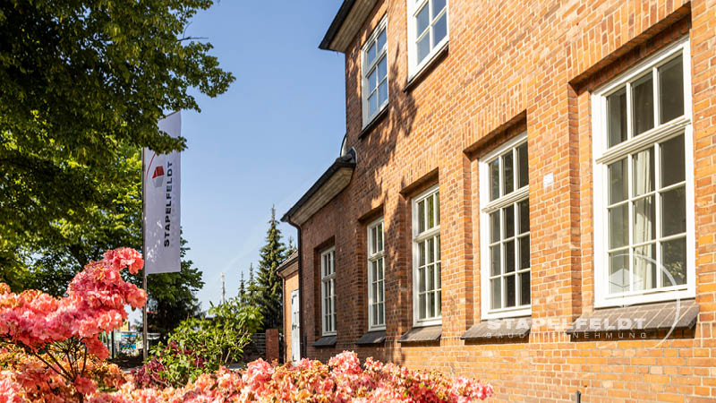 Sanierung Sanierungsmaßnahmen Sanierungsbau Sanierungsarbeiten Bausanierung Feuerwache Pulverfabrik Düneberger Straße Denkmalschutz historische Komplettsanierung Bauunternehmen Stapelfeldt Bauunternehmung Geesthacht Großraum Hamburg Lauenburg Lüneburg