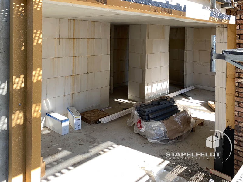 Fassaden-Mauerarbeiten – Neubau Mehrfamilienhaus Witzhave (KfW-40) | Stapelfeldt Bauunternehmung