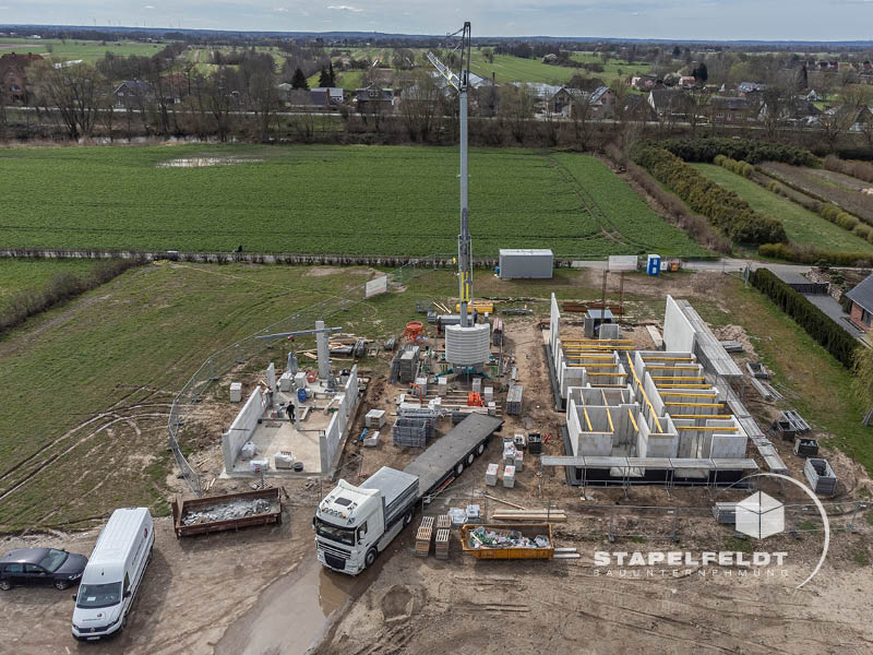Haus bauen Curslack Baustelle Neubau Exklusiv Einfamilienhaus Hamburg Bergedorf Bauunternehmen | Stapelfeldt Bauunternehmung