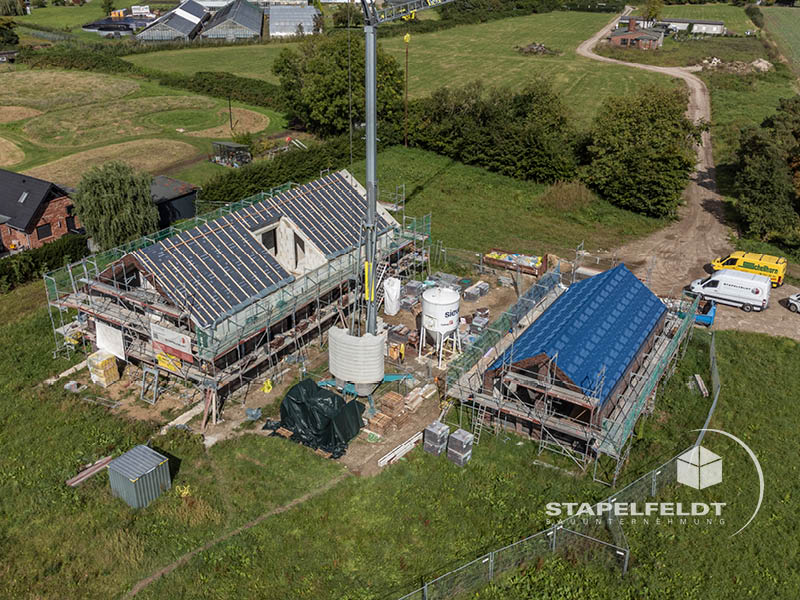 Haus bauen Curslack Baustelle Neubau Exklusiv Einfamilienhaus Hamburg Bergedorf Bauunternehmen | Stapelfeldt Bauunternehmung