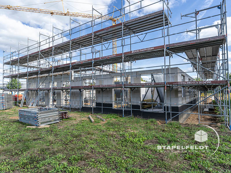 Neubau Gewerbegebiet Nord Leibnizstraße Halle & Verwaltungsgebäude | Baustelle Maurerarbeiten Industriebau | Bauunternehmen Stapelfeldt Bauunternehmung Geesthacht