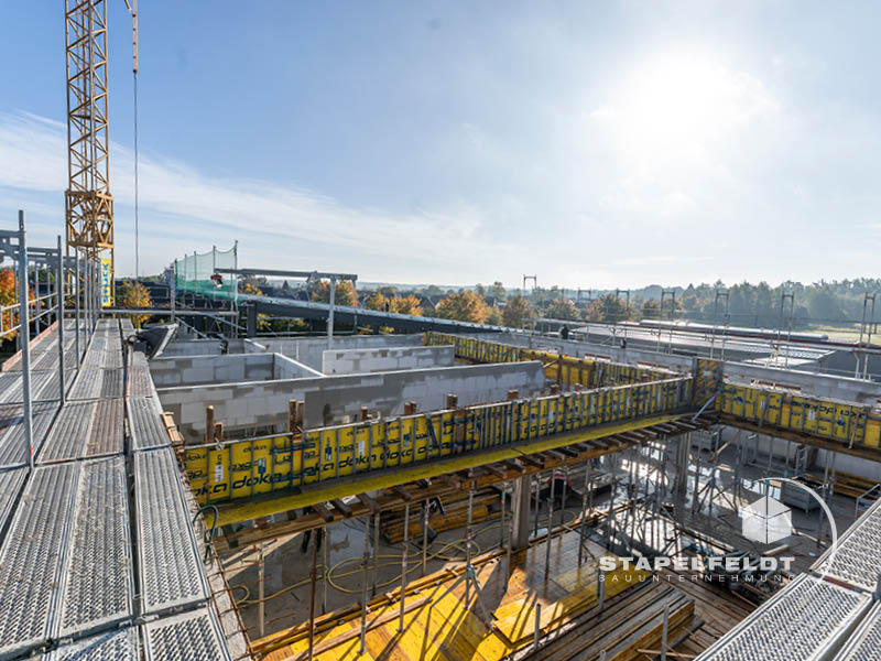 Neubau Gewerbegebiet Nord Leibnizstraße Halle & Verwaltungsgebäude | Baustelle Maurerarbeiten Industriebau | Bauunternehmen Stapelfeldt Bauunternehmung Geesthacht