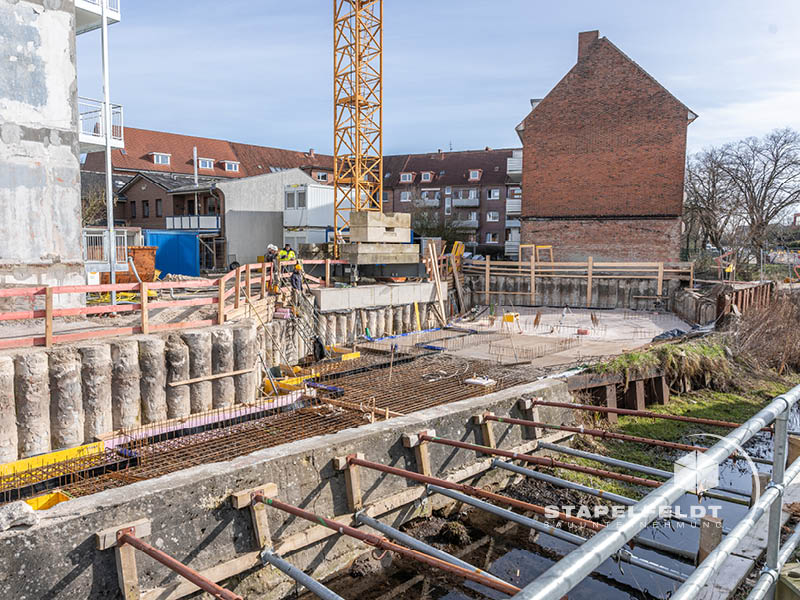 Bauunternehmen für privaten Wohnbau in Hamburg Bergedorf | Stapelfeldt Bauunternehmung Geesthacht | Neubau Mehrfamilienhaus Wohnungsbau Rohbau Baustelle Bauunternehmer