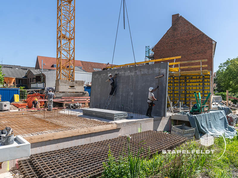 Bauunternehmen für privaten Wohnbau in Hamburg Bergedorf | Stapelfeldt Bauunternehmung Geesthacht | Neubau Mehrfamilienhaus Wohnungsbau Rohbau Baustelle Bauunternehmer