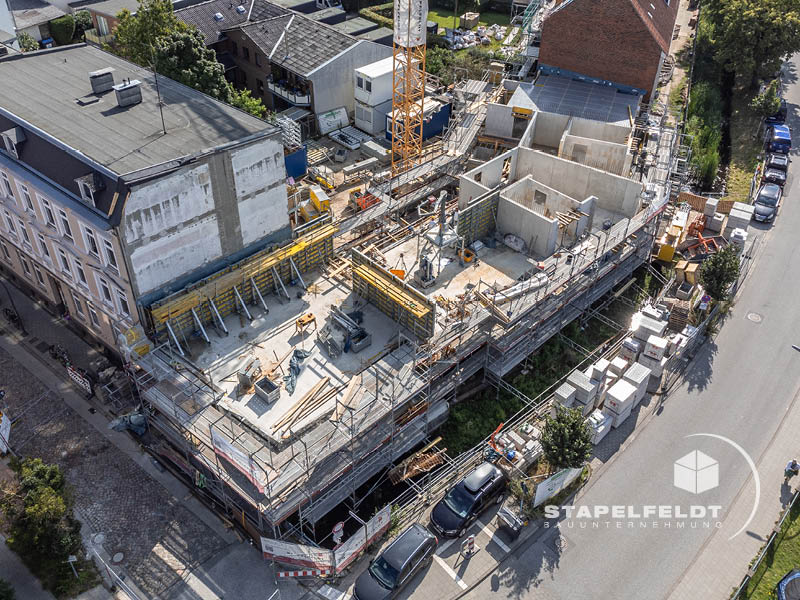 Bauunternehmen für privaten Wohnbau in Hamburg Bergedorf | Stapelfeldt Bauunternehmung | Neubau Mehrfamilienhaus Wohnungsbau Rohbau Baustelle Bauunternehmer