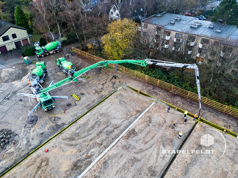 Bauarbeiten für das Streifenfundament für die Hockeyhalle des Bundesstützpunktes in Hamburg | Stapelfeldt Bauunternehmung