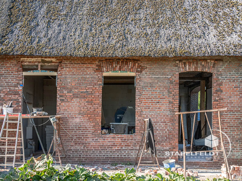 Türen & Fenster mit Rundbogen | Bauunternehmen für Sanierung Rundbogenfenster im Klinkermauerwerk | Scheune Hamburg Bergedorf Vier- und Marschlande | Stapelfeldt Bauunternehmung Geesthacht