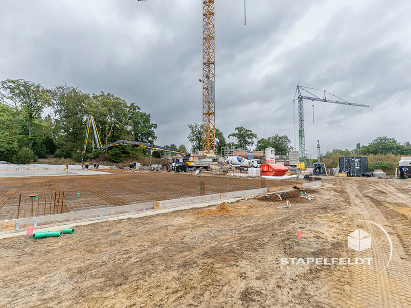 Bewehrung der Bodenplatte und Betonarbeiten beim EDEKA- und PENNY-Neubau in Neetze
